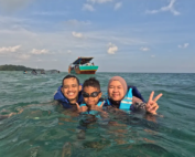 snorkling di pulau pramuka