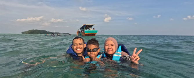 snorkling di pulau pramuka