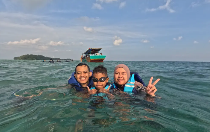snorkling di pulau pramuka